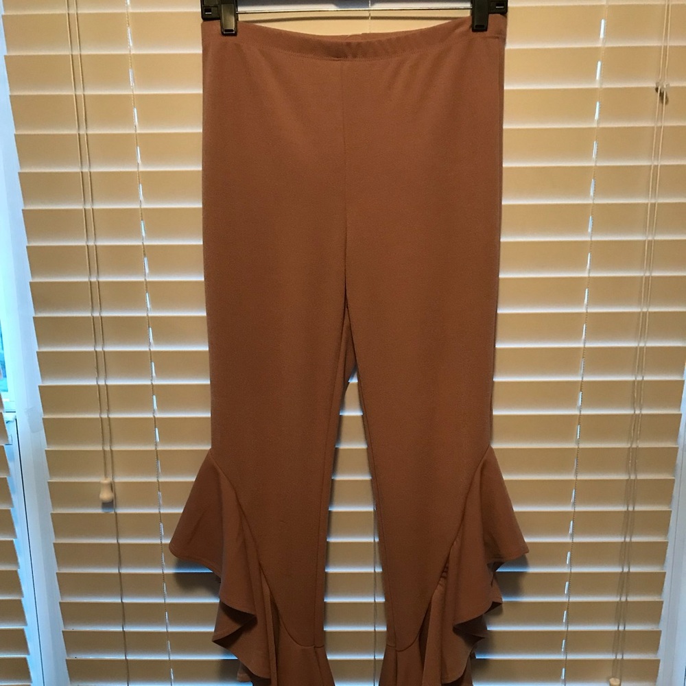 Ruffle Pants - Picture 2 of 5